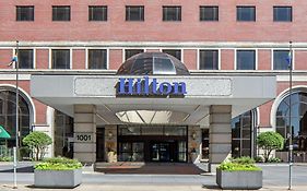 Hilton Minneapolis
